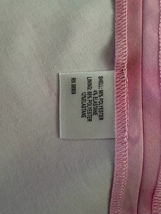 NWT Gianni Bini x Shea Leigh Mills Dolly Printed Pink Sateen Tiered Midi Dress - Picture 7 of 7